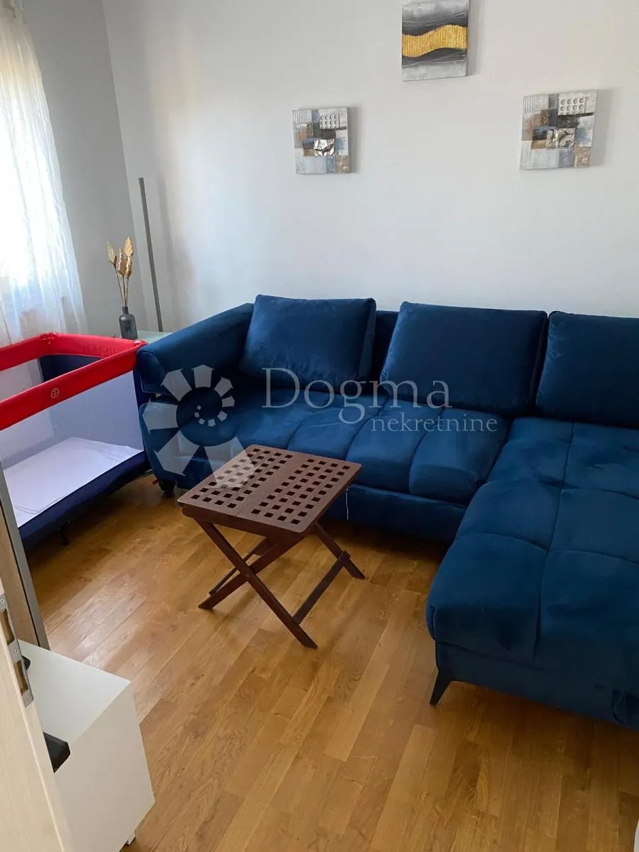 apartman u prizemlju, 2s+db, sa okućnicom i parkingom - slika 4