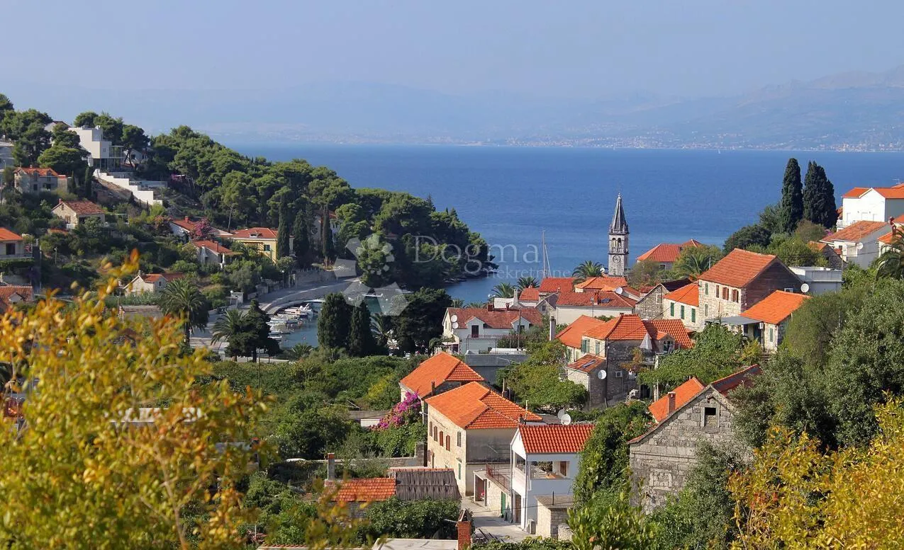 prilika: mirno građevinsko zemljište (p-3) na otoku braču - slika 6