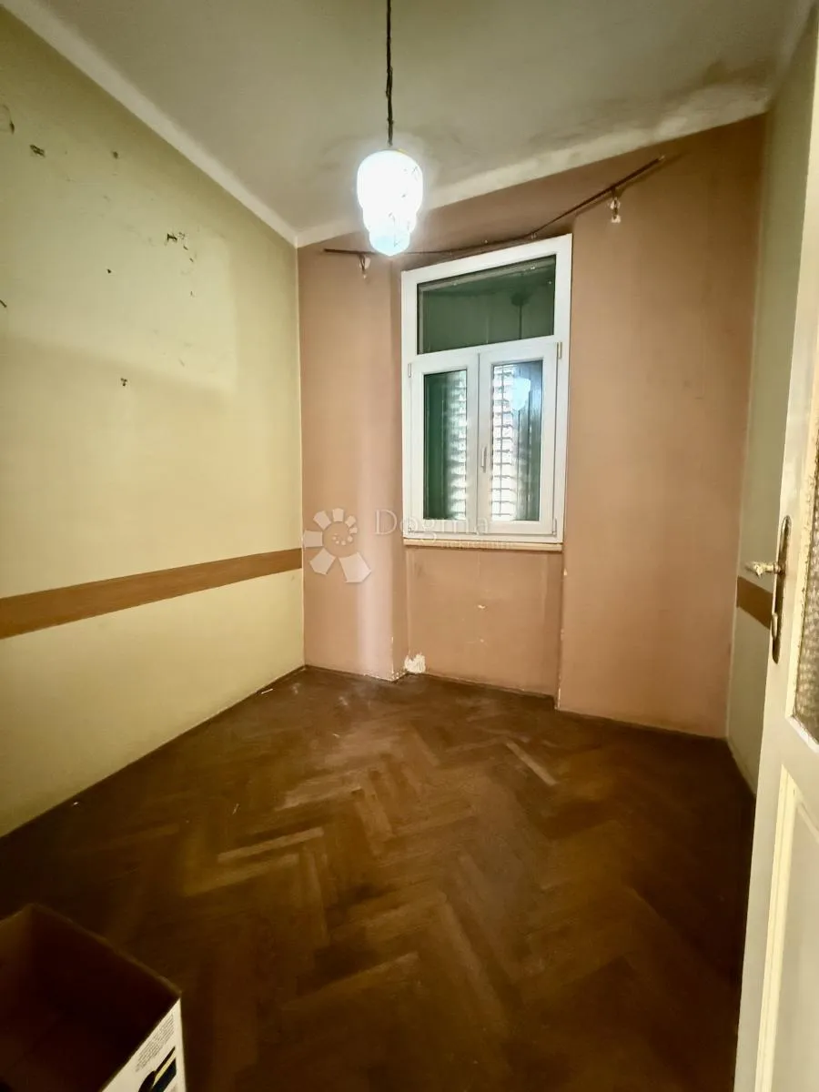 etaža trsat - slika 7