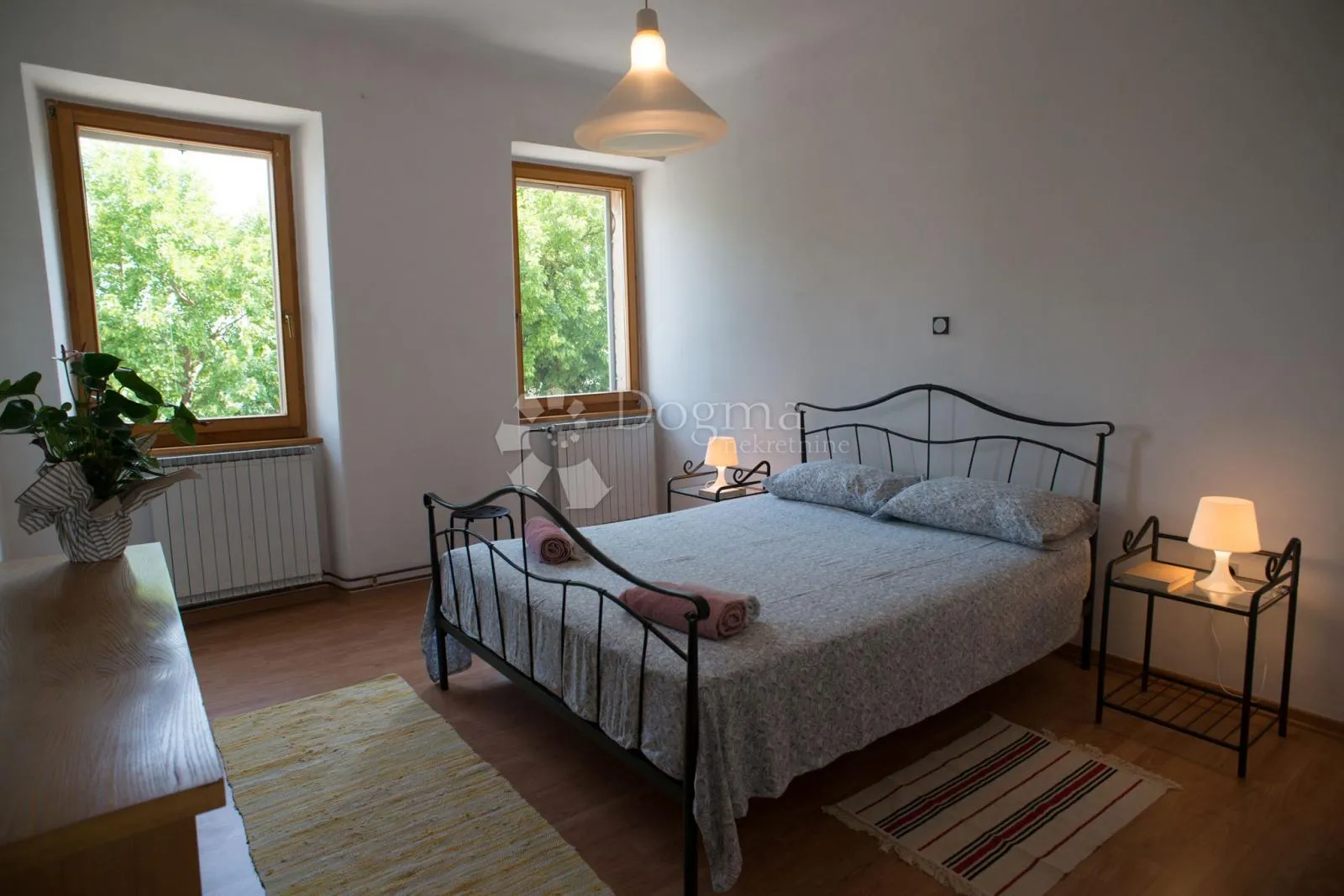 ekskluzivno u dogmi, renovirana kamena kuća u centru - slika 12