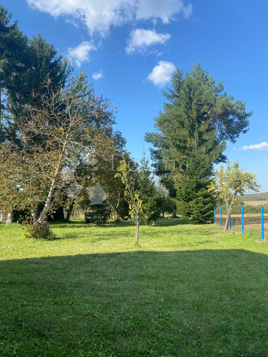 renovirana kuća s panoramskim pogledom na ivančicu - slika 18