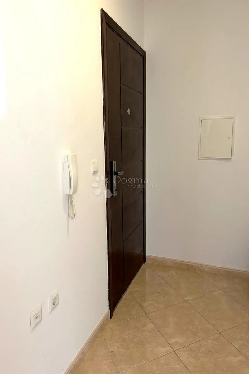 rovinj – ugodan stan s pogledom na more - slika 2