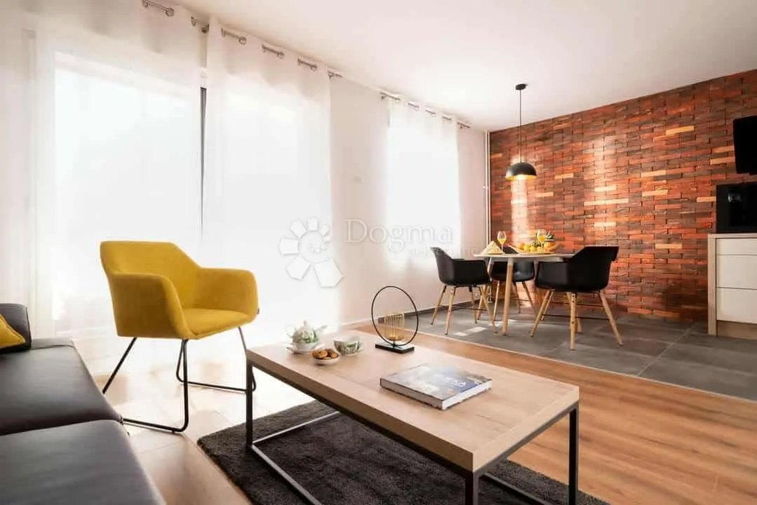 gornja vežica – moderno uređen stan, 2s+db i prekrasni balkon s pogledom na more - slika 2