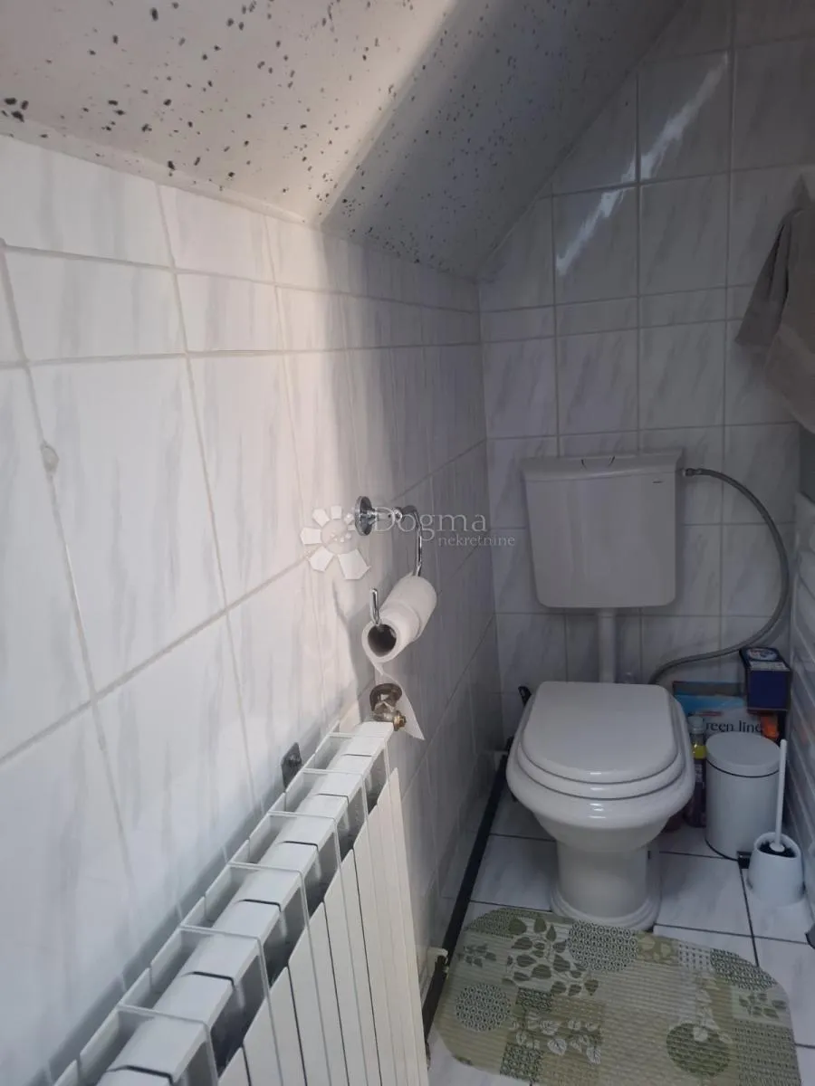 kuća za odmor s uređenom okućnicom - slika 18