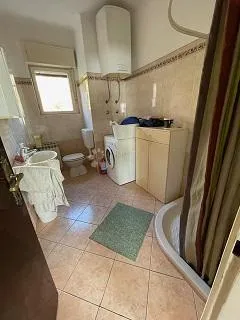 kantrida -350m2,p+1+2 ,p.prostor 40m2,okućnice 750m2 - slika 9