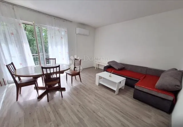 Matulji -65m2,2s+db ,balkon blizina Centra
