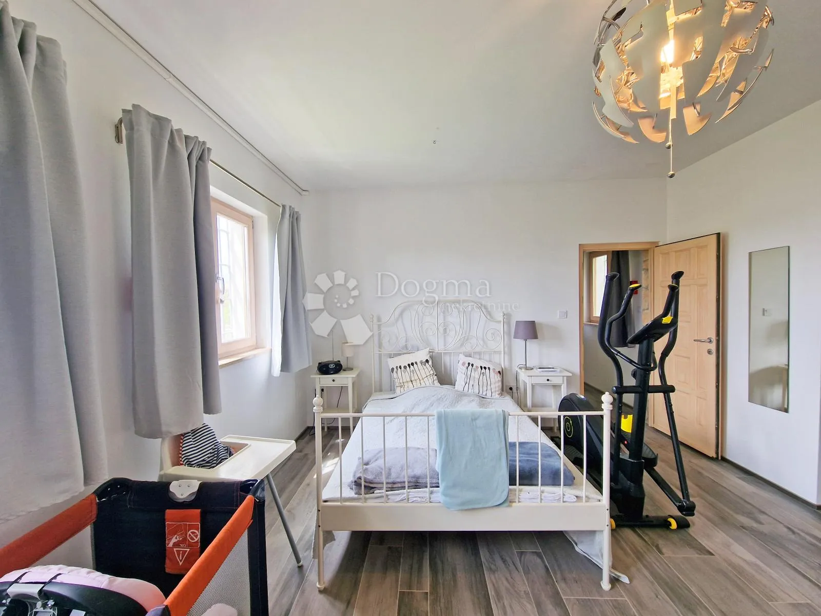 kuća sa panoramskim pogledom i na 200m od mora! - slika 23