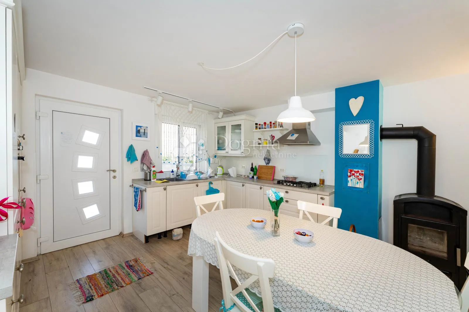 zaton-nin,luksuzna apartmanska kuća uz plažu,3 apartmana,pogled na more - slika 15