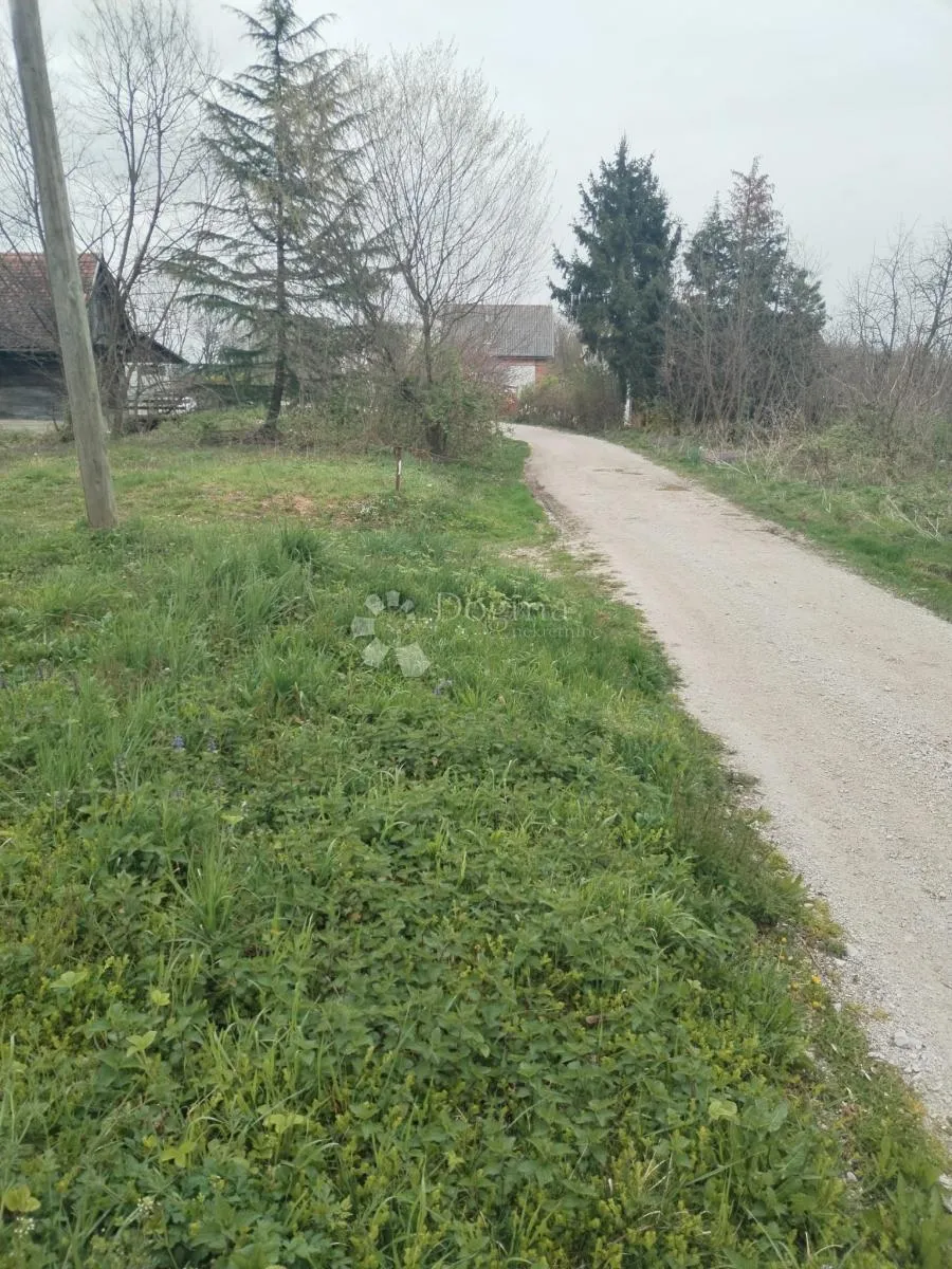 zemljište s kućom na prodaju - slika 4