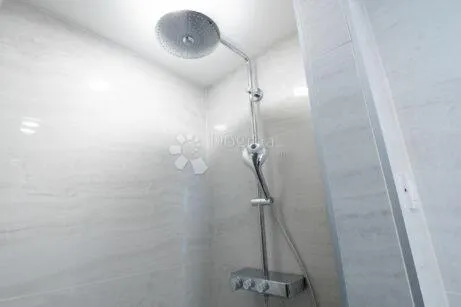 ekskluzivan duplex s bazenom, 100 m od mora - slika 29