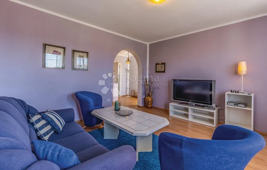 najam stana površine 94 m2 kaštanjer - slika 3
