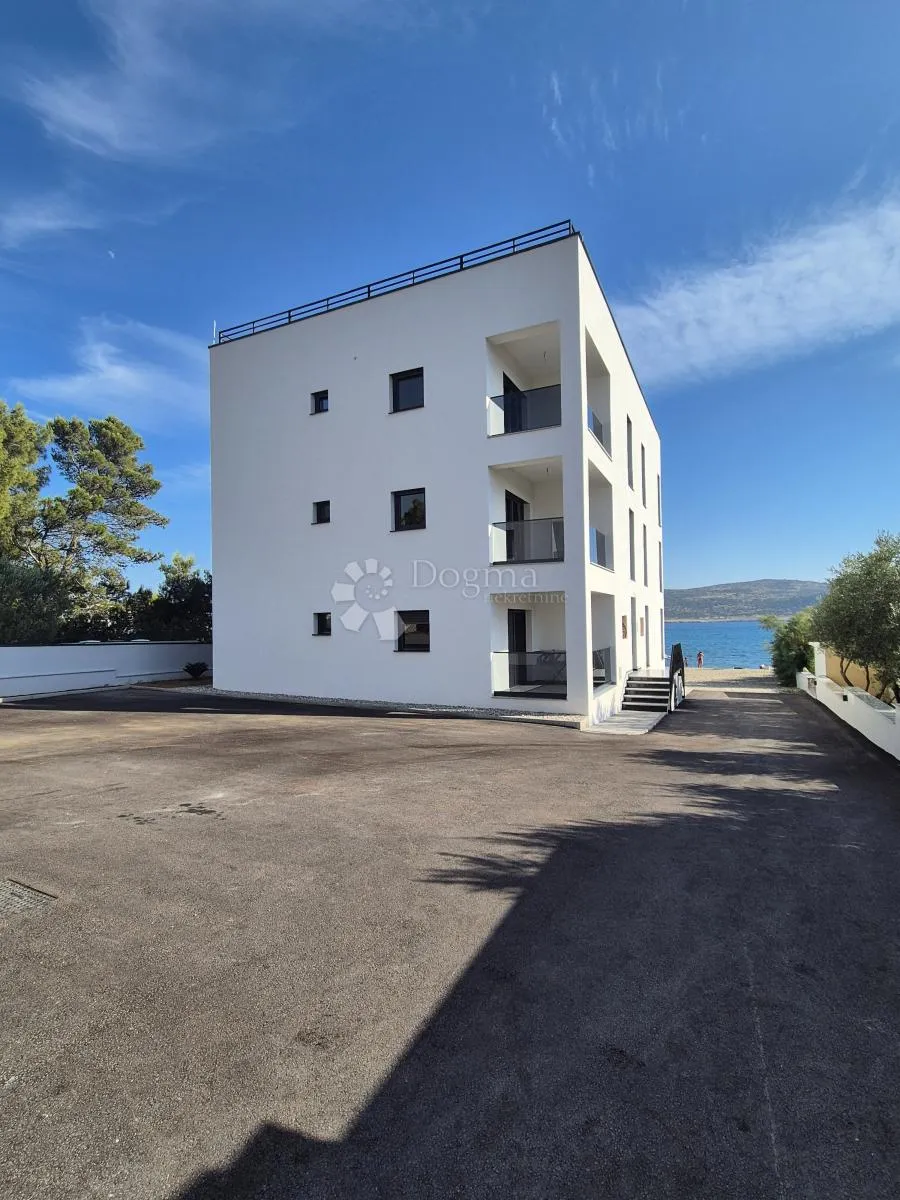 seline/starigrad - dvosoban stan 5 m od mora s6 zgrada a - slika 4