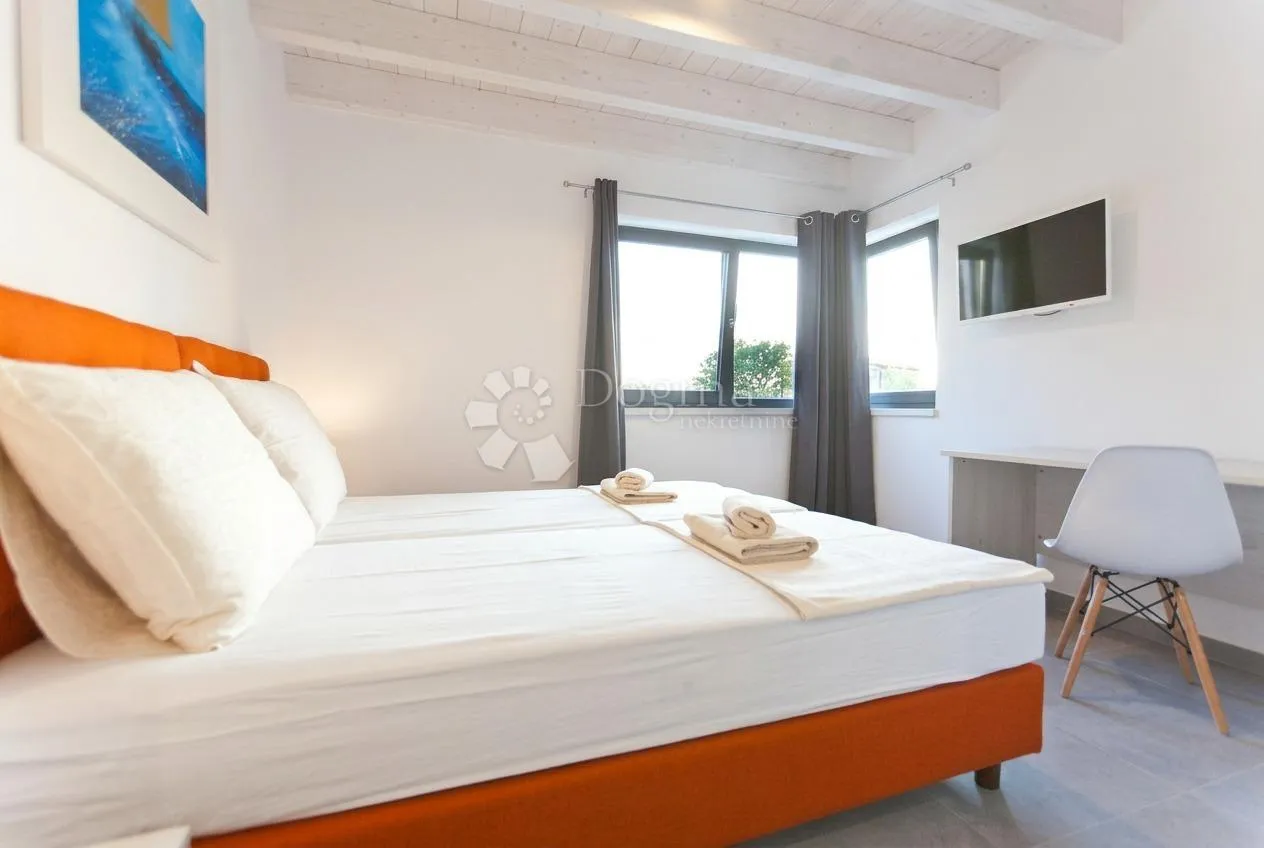 vila s bazenom i wellnessom u medulinu (pomer) - istra - slika 22