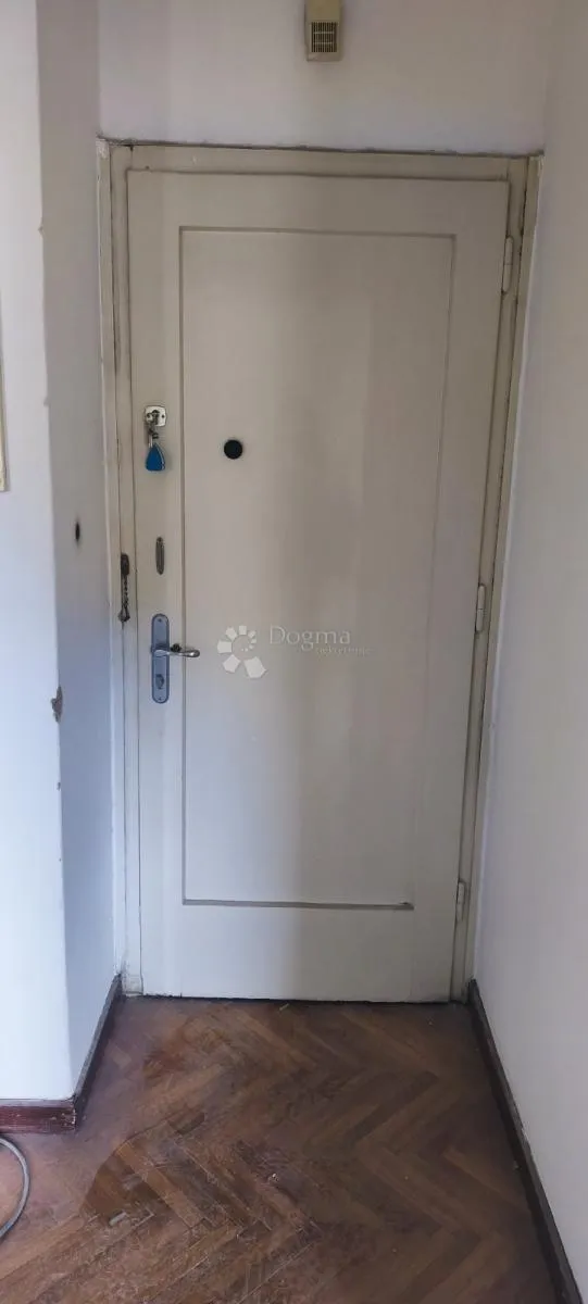 odličan stan na korzu - slika 5