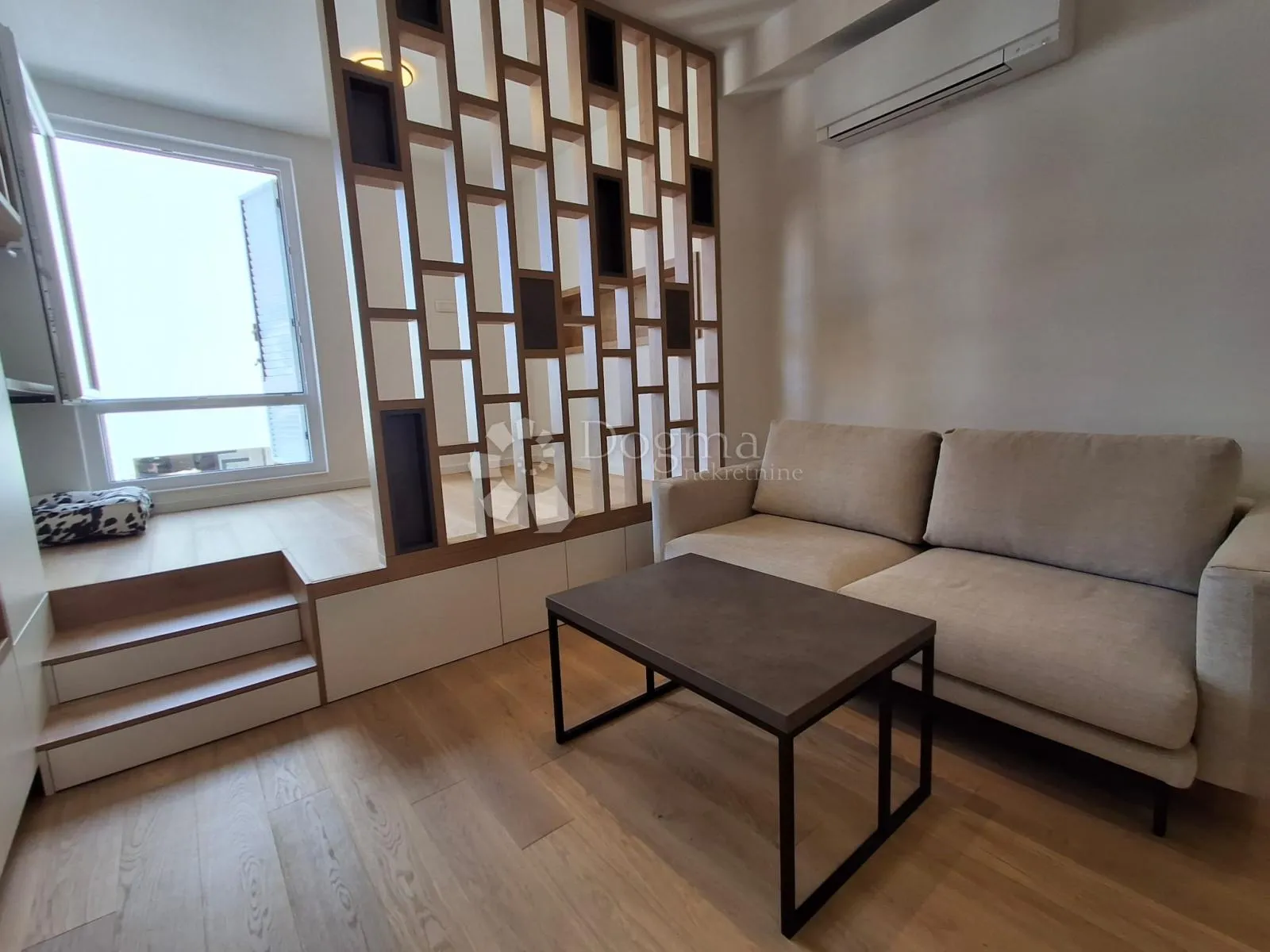 dizajnerski studio apartman u poslovnom centru raba!!! samo kod nas! - slika 35