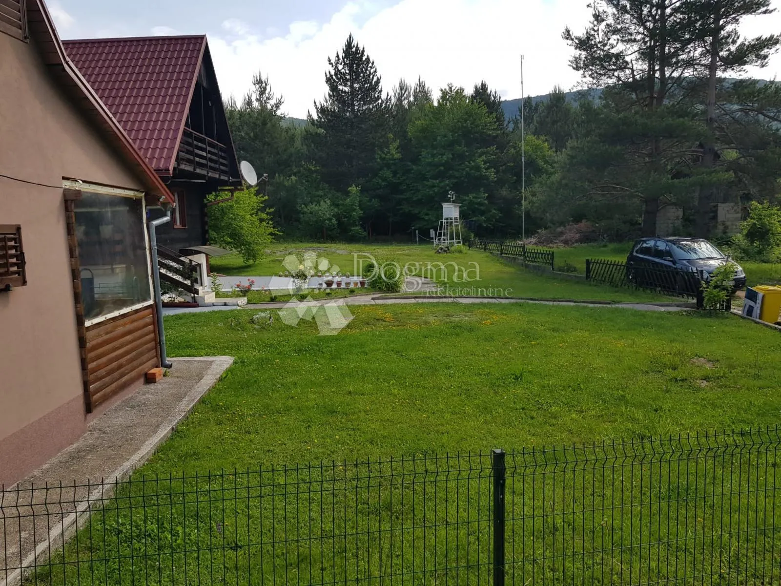 dva imanja u korenici - slika 7