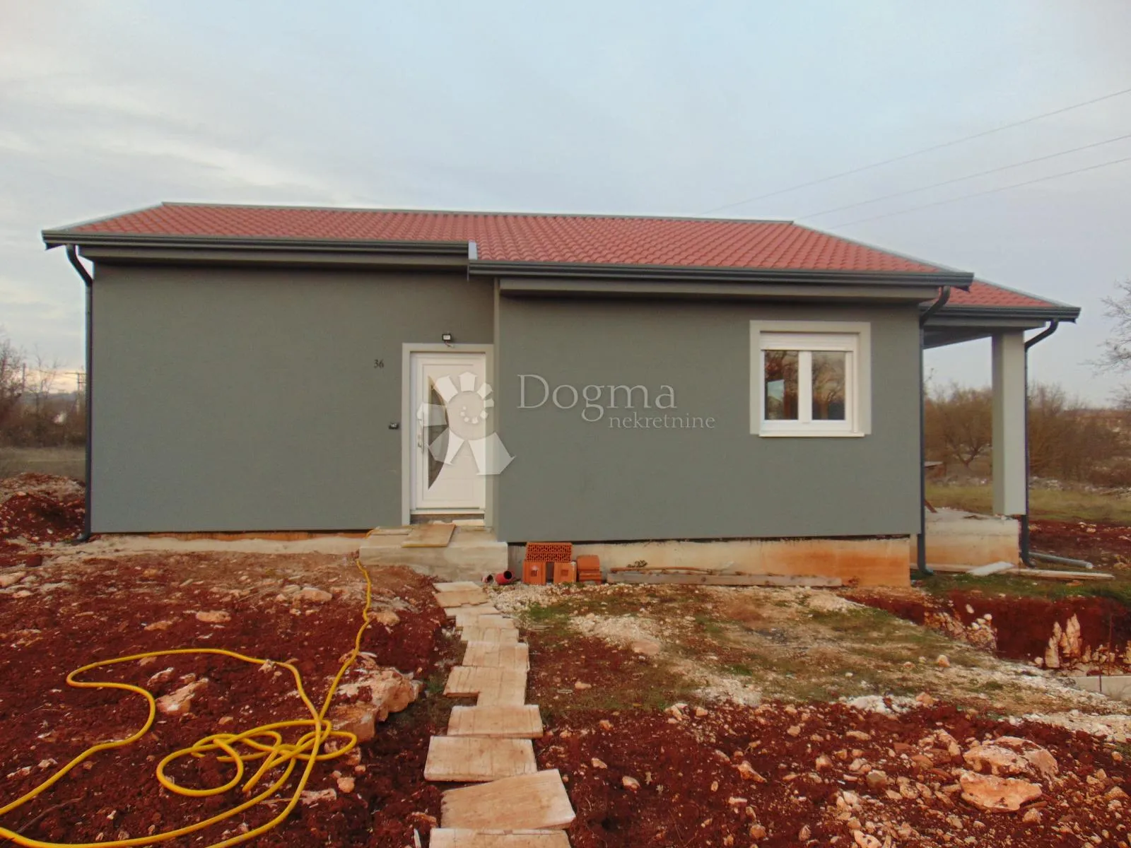 prekrasna kuća u okolici rovinja - slika 26