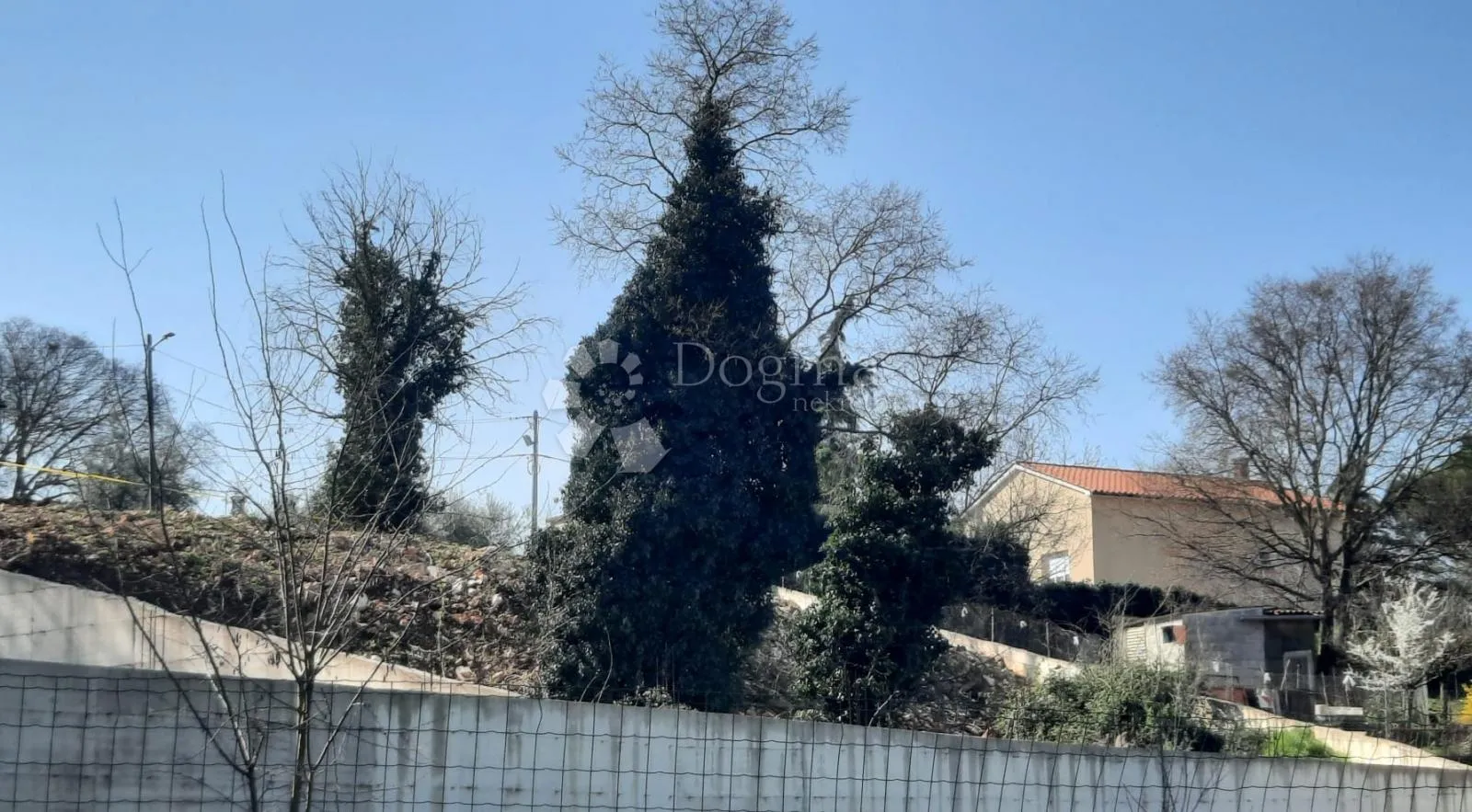 investitorski hit u centru loborike – 800 m² za 2 dvojne kuće! - slika 6
