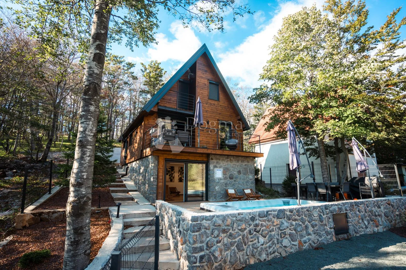 villa u srcu prirode - slika 1