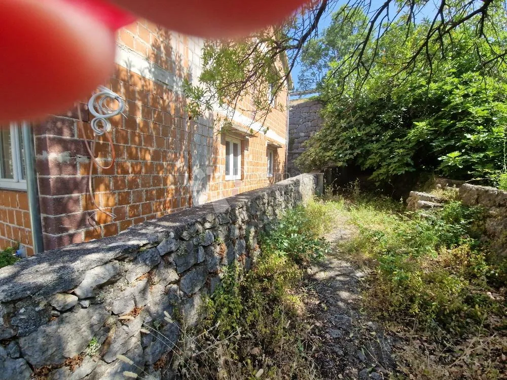 predivna mala kuća u uvali - slika 7