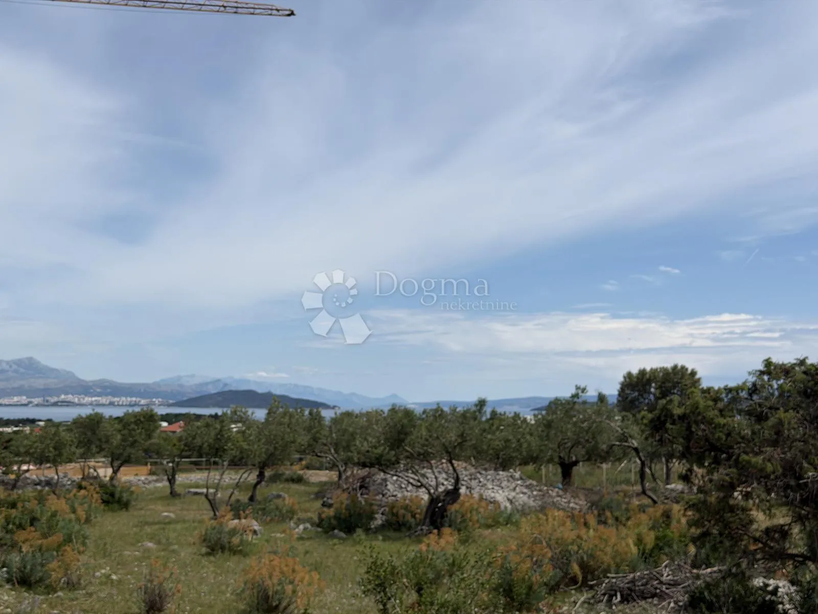 novo! novogradnja – dvosoban stan u prizemlju s velikim vrtom s2, plano (trogir) - slika 3