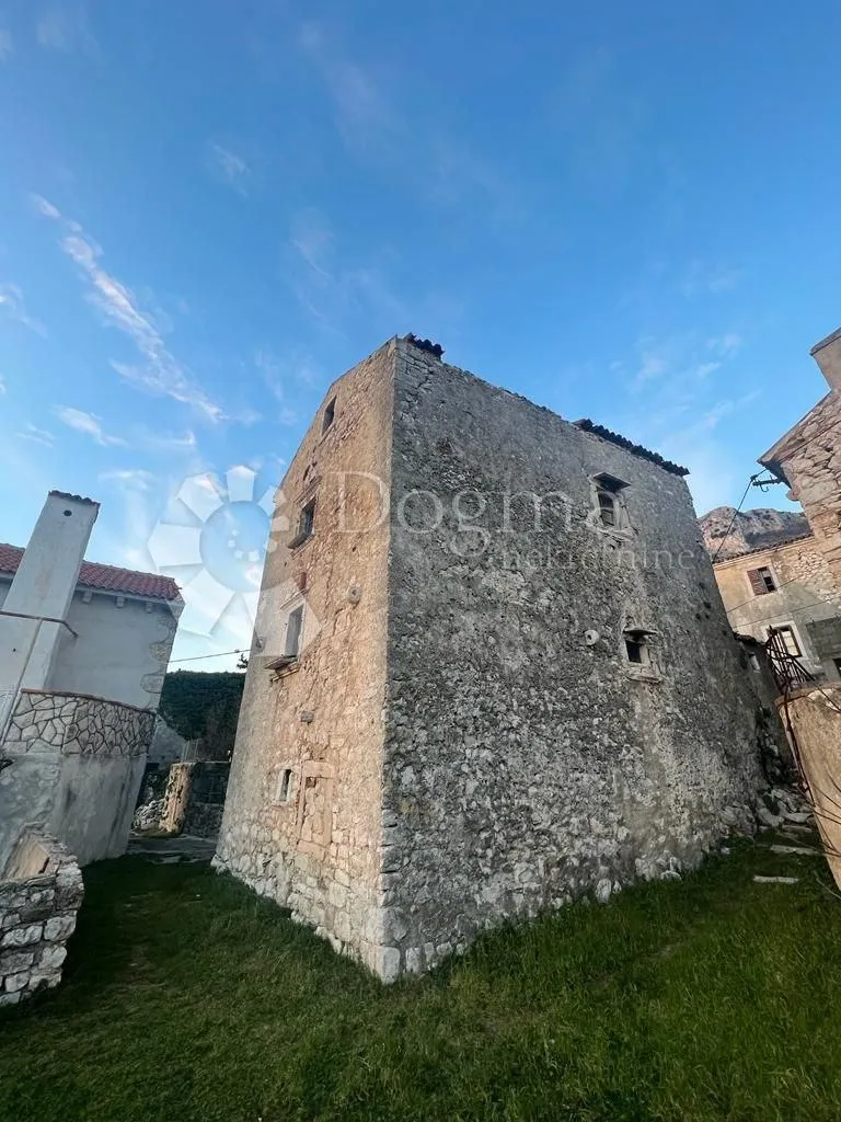 prilika!!!! rijetkost u ponudi!!! samostojeća kuća sa pogledom na more u starogradskoj jezgri - slika 25