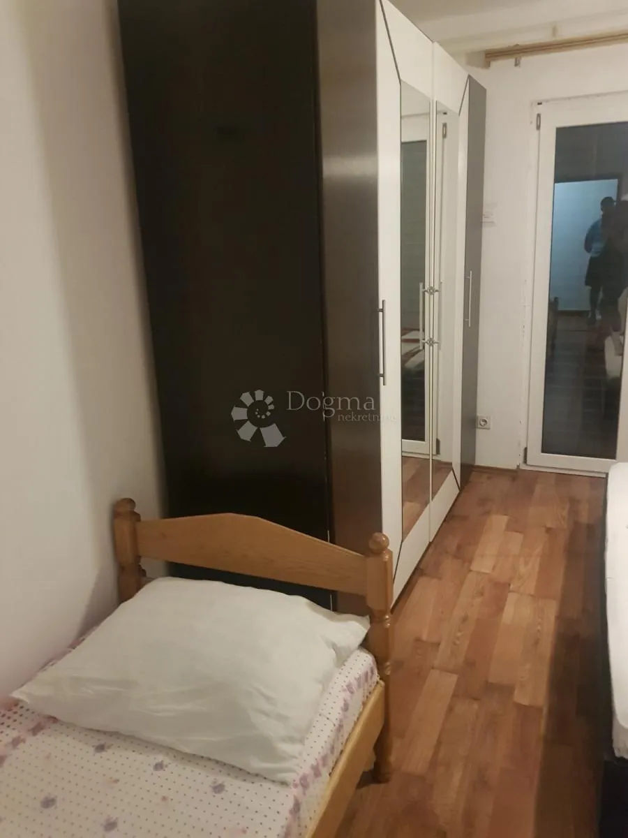 klenovica kuća za najam radnika - slika 28