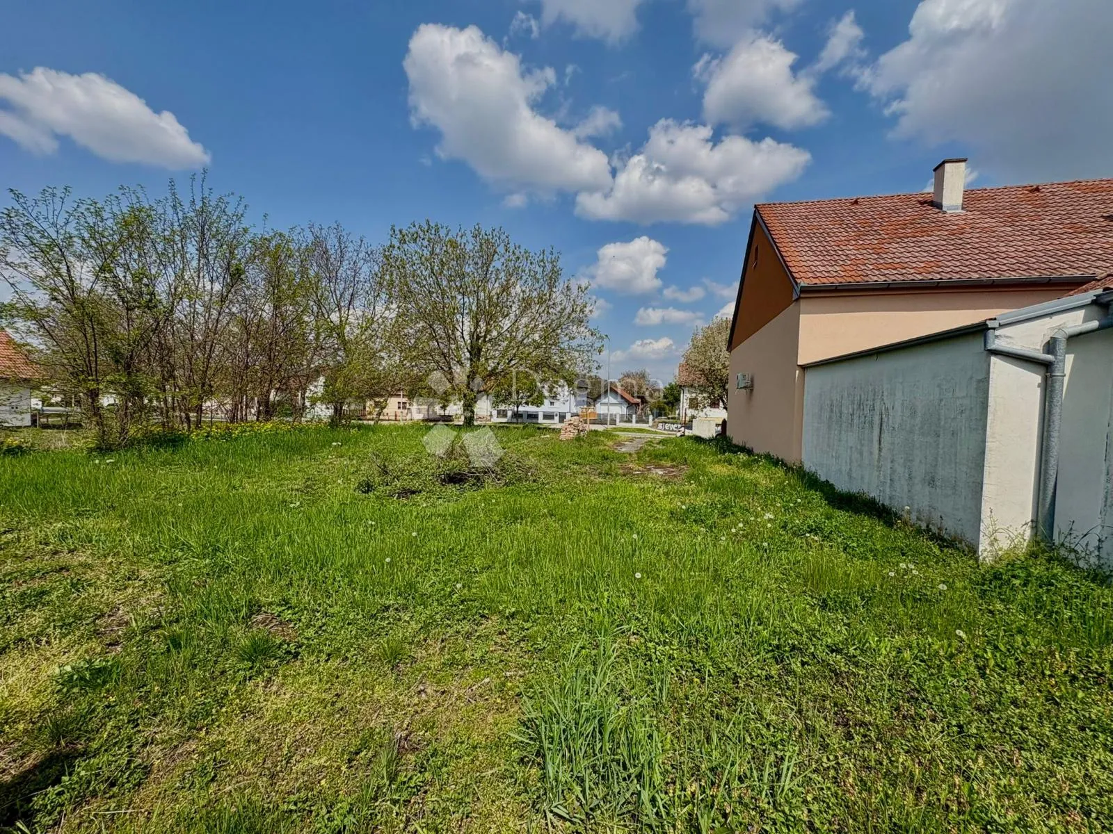 plac 800m2 vukovar - mitnica, idealno za kuću - slika 3