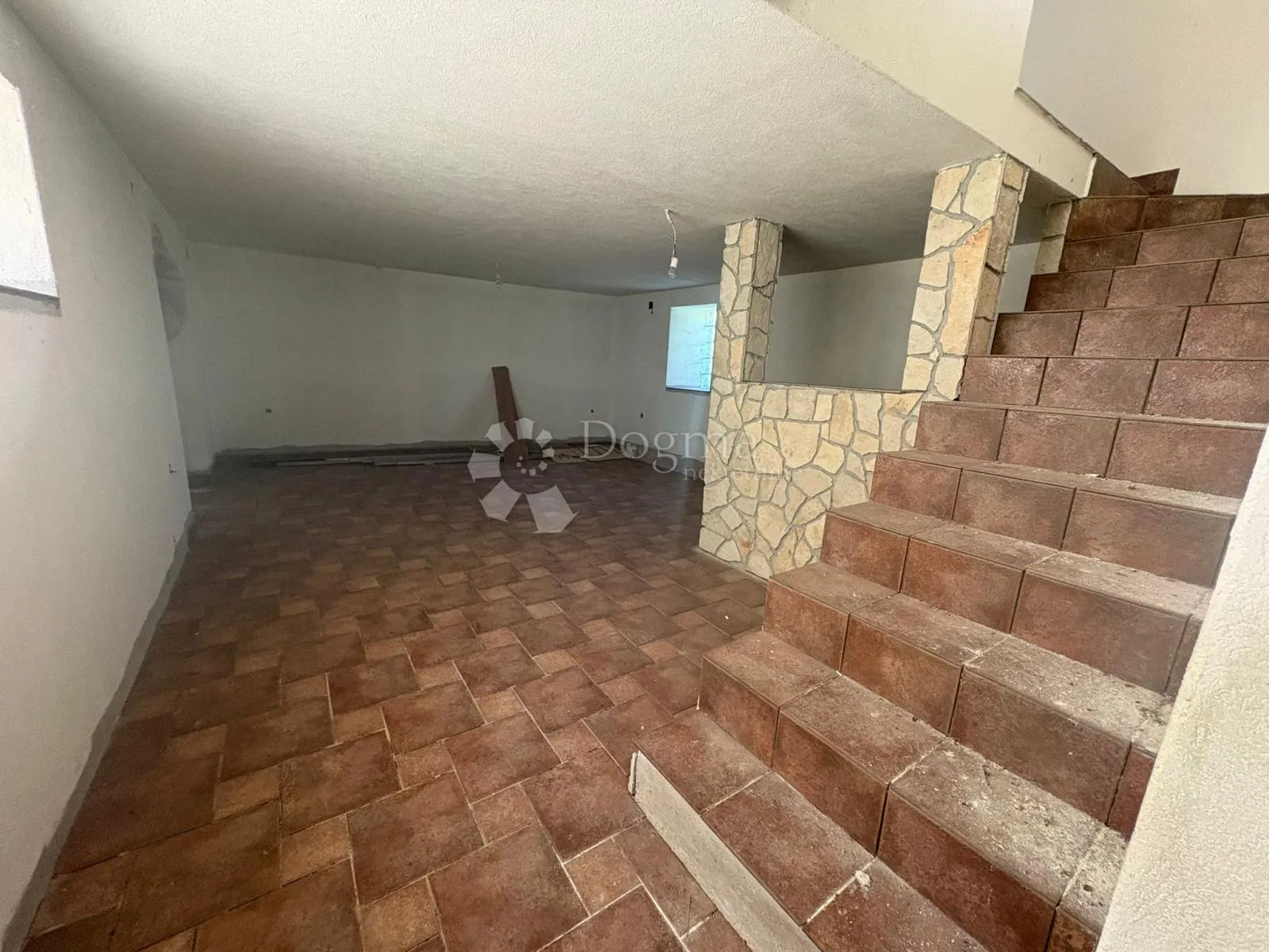 kuća sa velikim potencijalom u srcu istre - slika 28