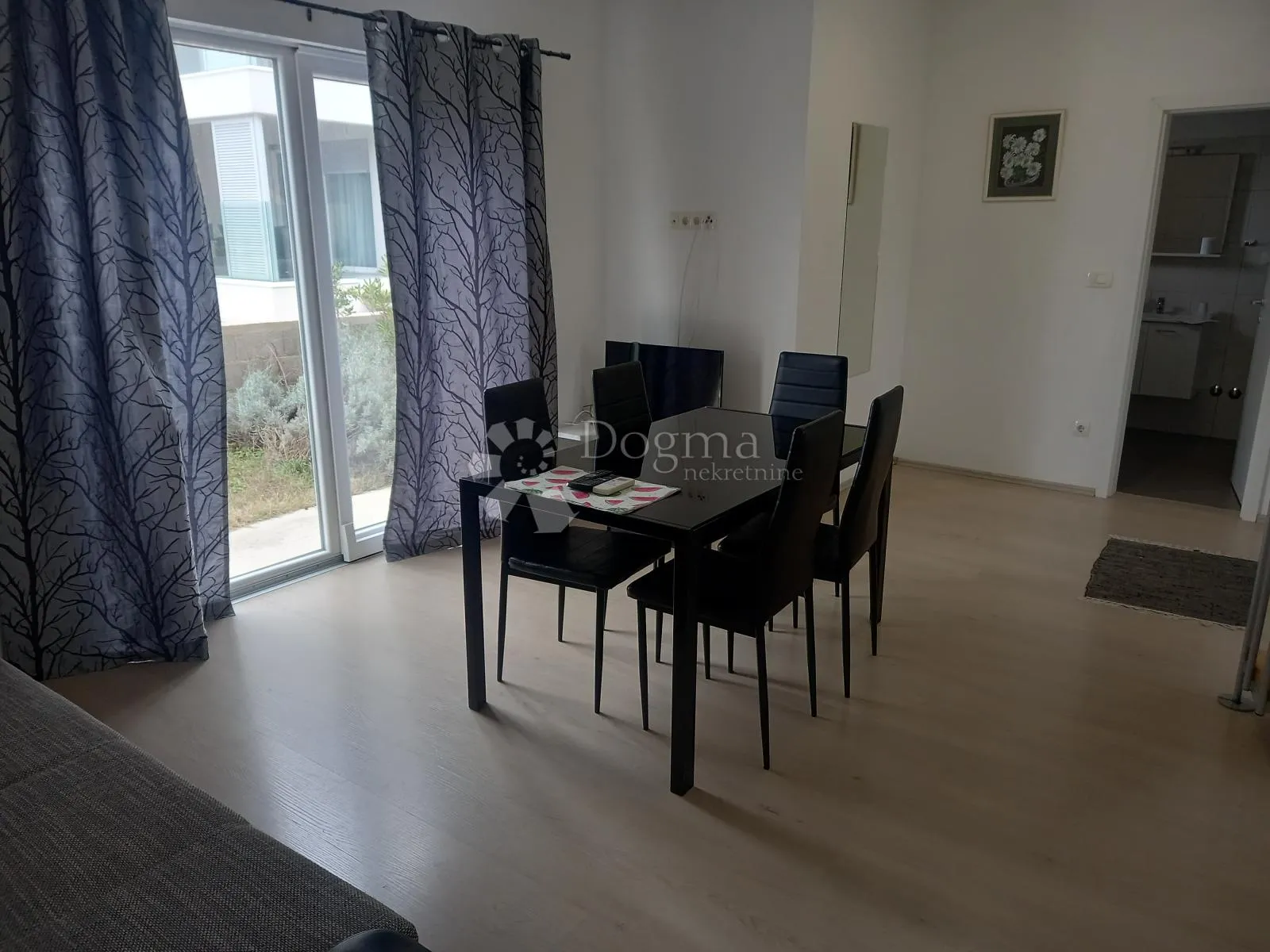 apartman nin-prvi red do mora - slika 4