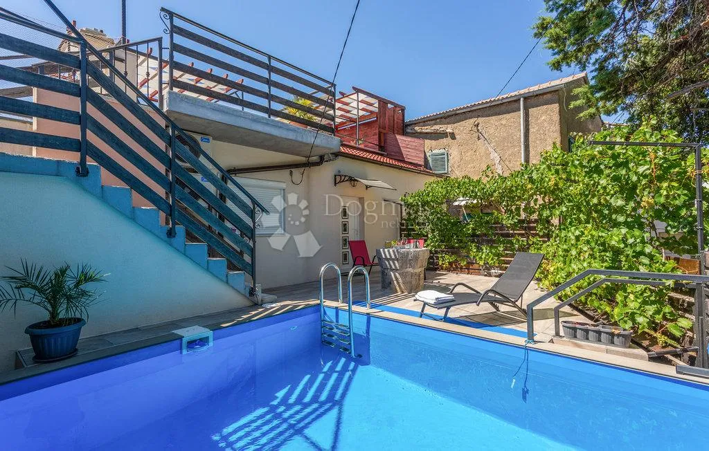 dvojna kuća s pogledom na more pinezići - slika 2