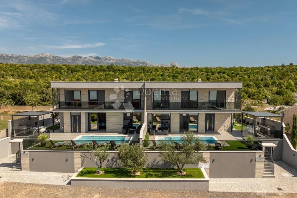 maslenica - moderna vila s bazenom i pogledom na more - slika 23