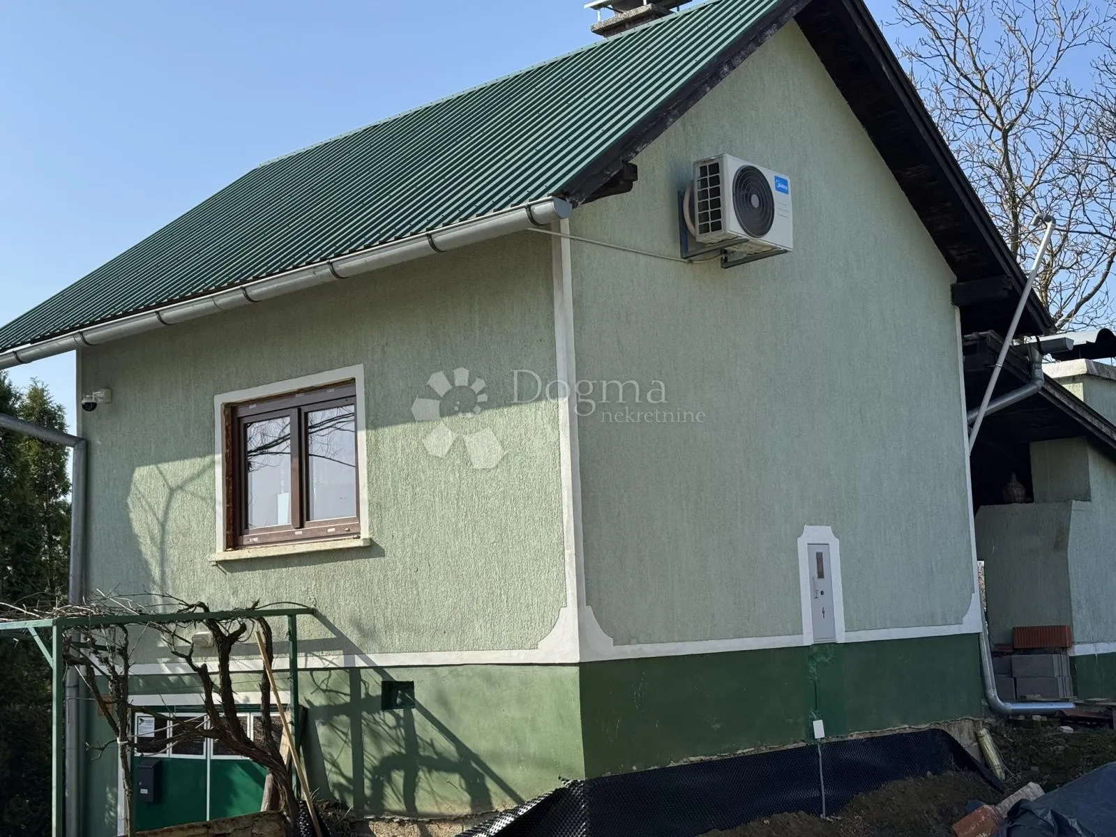 turistička investicija s projektom i građevinskom dozvolom - slika 2