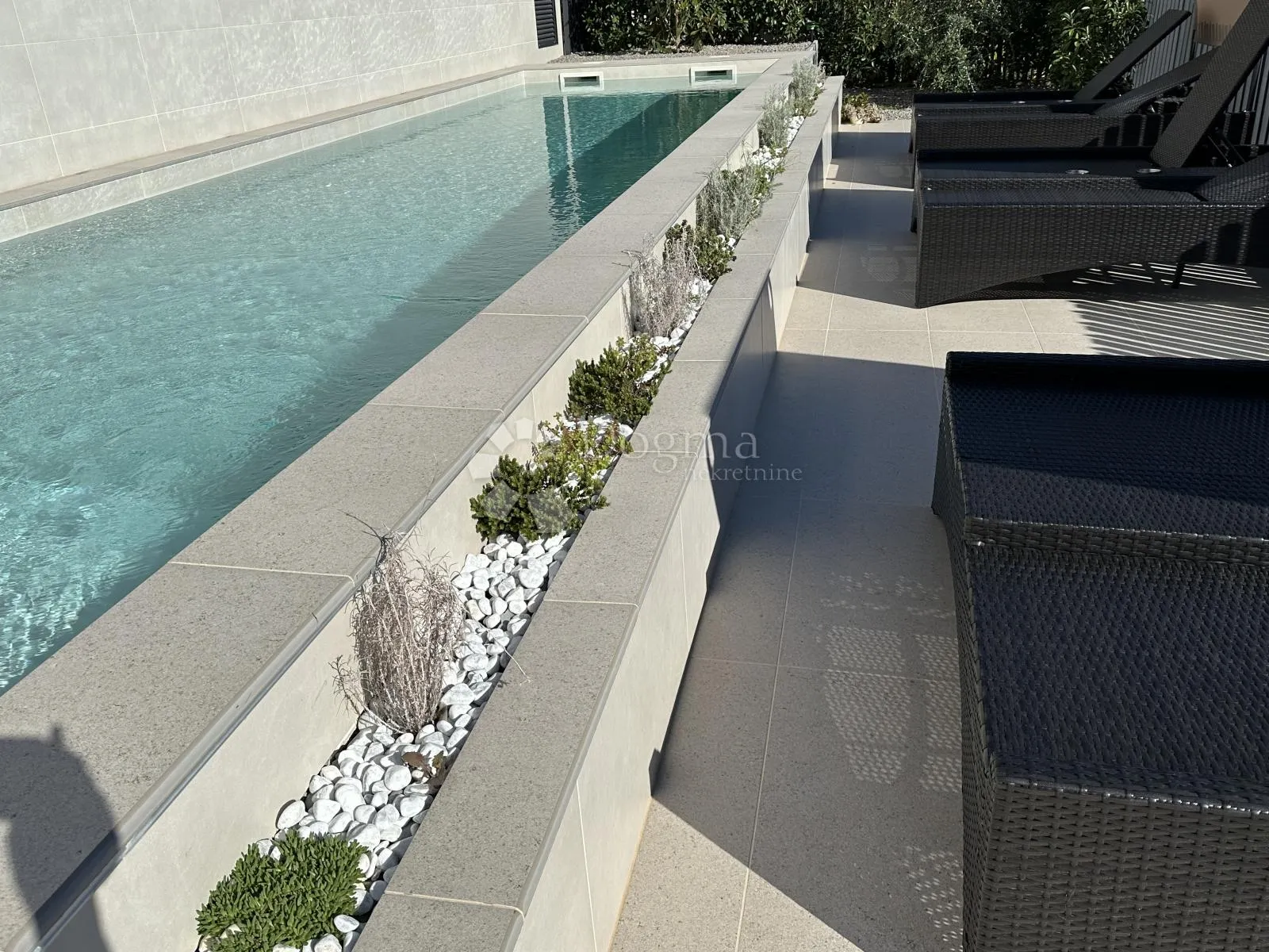 opatija luksuzni penthouse sa bazenom - slika 23