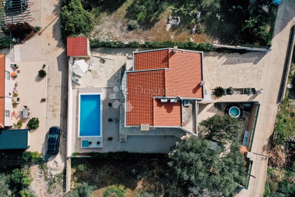 otok ugljan - kuća s bazenom i pogledom na more - slika 3