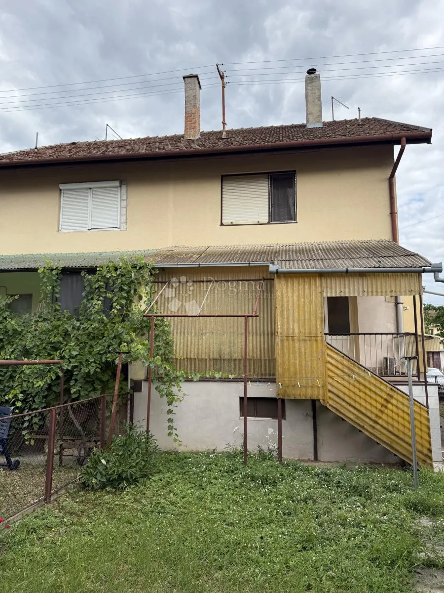 obiteljska kuća s odvojenim podrumom - slika 2