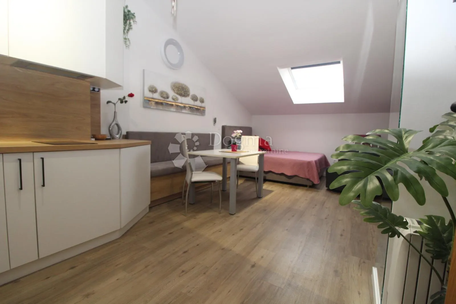 crikvenica dva apartmana - slika 19