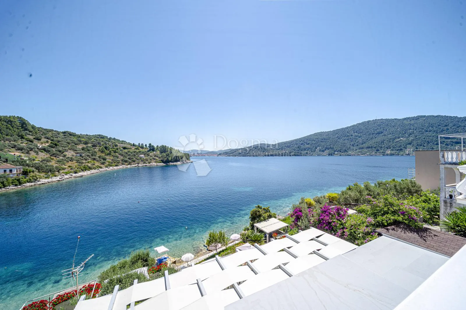 prvi red do mora: samoodrživa apartmanska vila s uhodanim poslovanjem – vela luka, korčula - slika 110