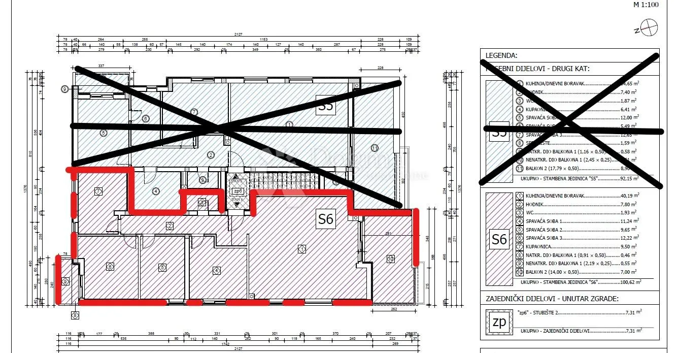 Visokokvalitetni stan, 3 spavaće sobe, 2 parkinga (1 elektropunjač), spremište, pogled more - Umag