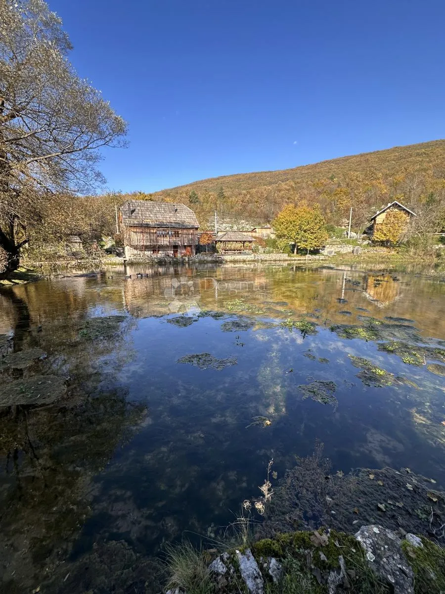 sinac prodaje se građevinsko zemljište 11000 m2 - slika 6