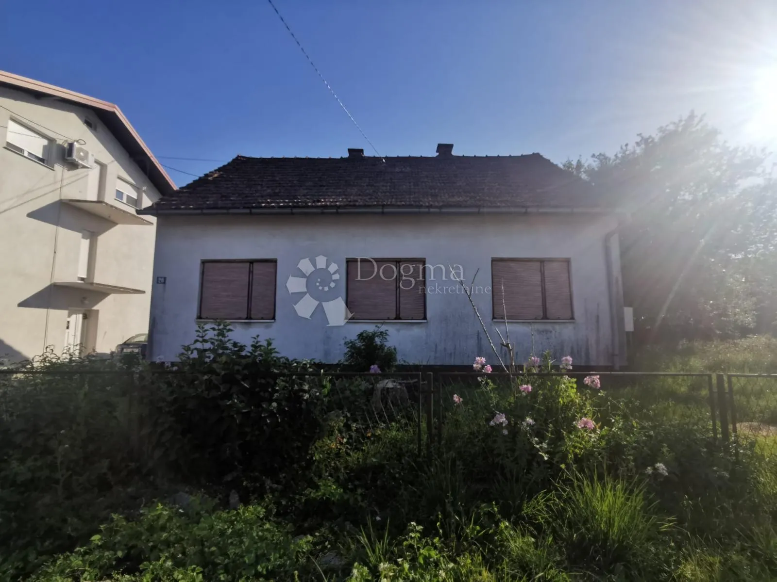 kloštar ivanič - kuća za potpunu renovaciju ili rušenje - slika 8