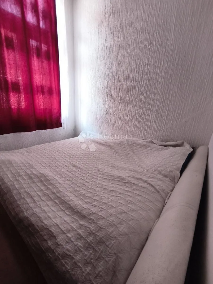 obiteljski dom u srcu donjeg grada! - slika 8