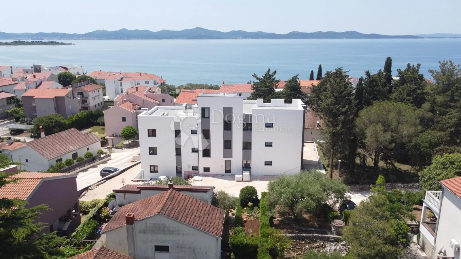 diklo (zadar) - stan s1 prizemlje s pogledom na more, vrt 150m2 - slika 2
