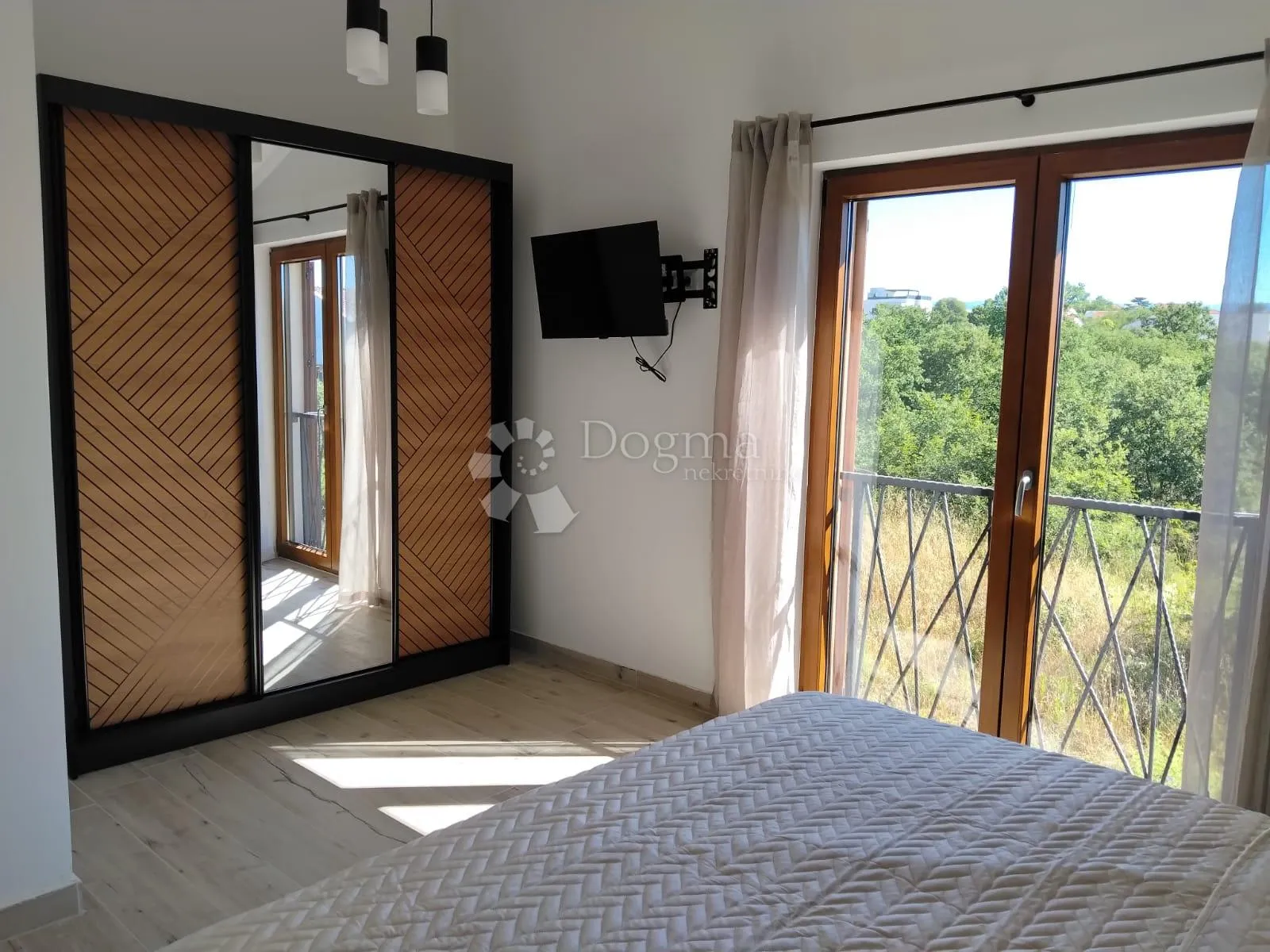 kvalitetna novogradnja u murvici: moderna kuća s bazenom, 146 m² - slika 11