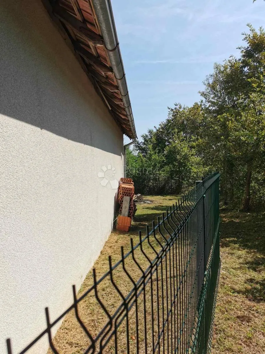 fancy kuća na selu - slika 18