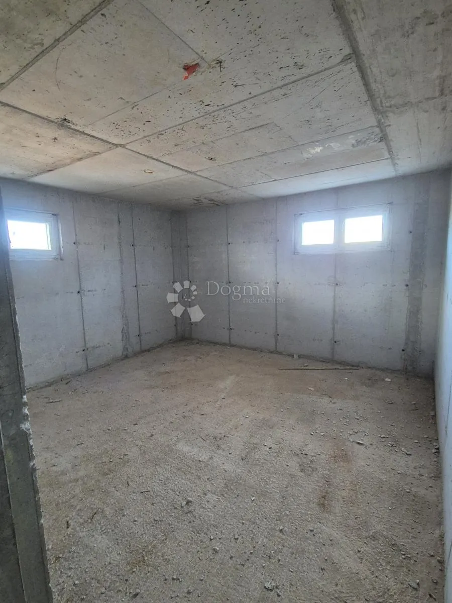 sveti filip i jakov - penthouse sa krvnom terasom i jacuzzijem s5 - slika 12