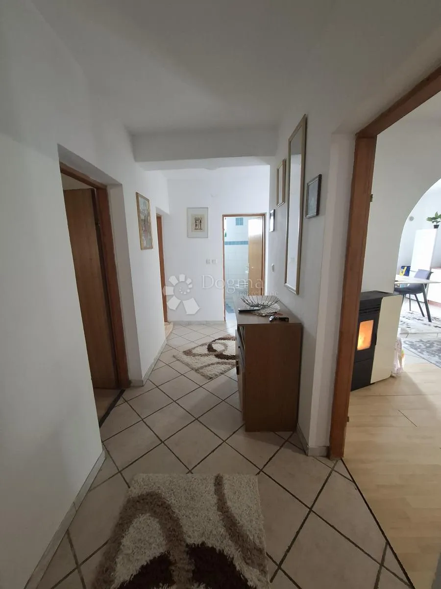 apartmanska kuća vir - slika 14