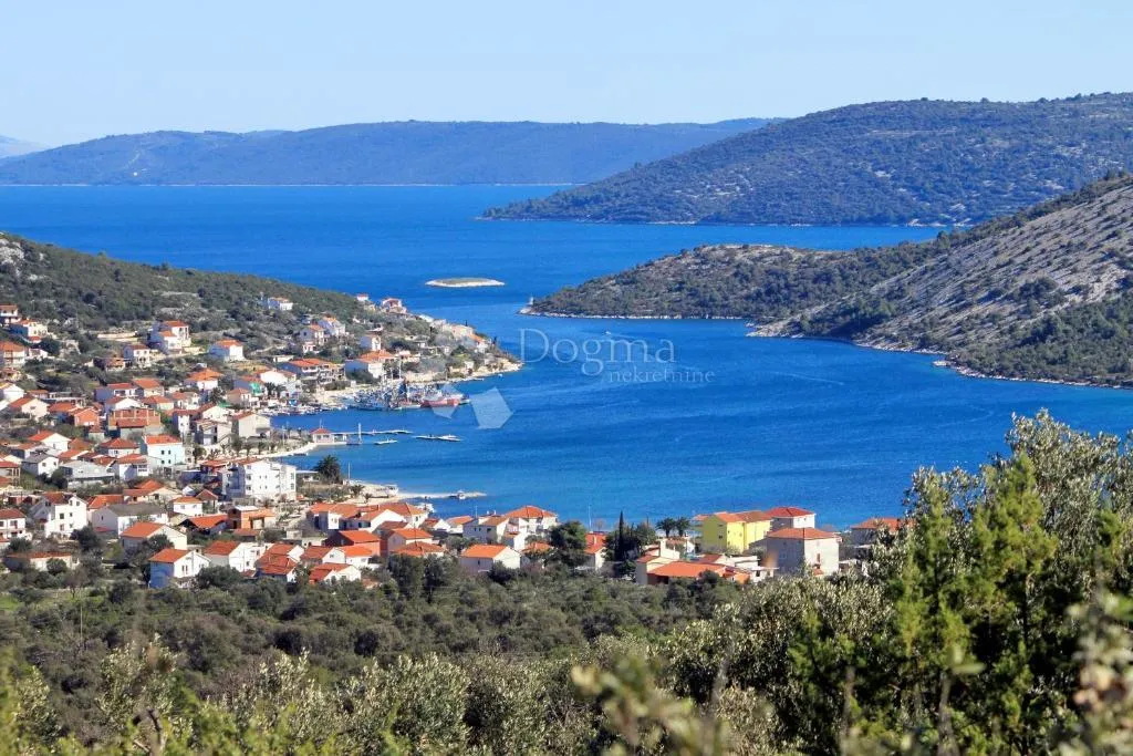 vinišće - građevinsko zemljište s projektom - slika 5