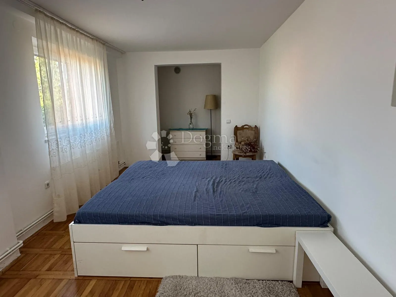 remete, 2s stan sa zimskim vrtom 72 m2, dvorište, garaža - slika 11