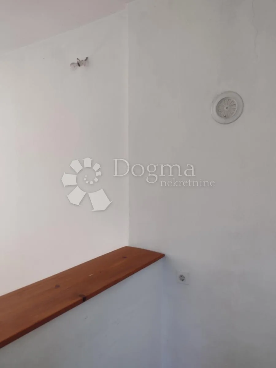 pristupačna kuća po svim parametrima - slika 3